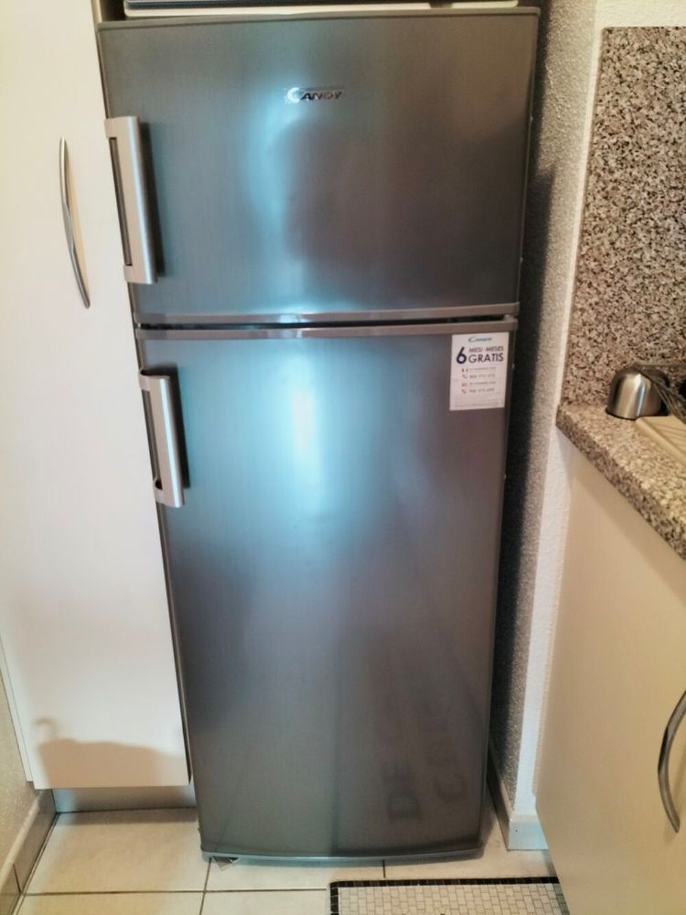 R&eacute;frig&eacute;rateur cong&eacute;lateur Meubles
