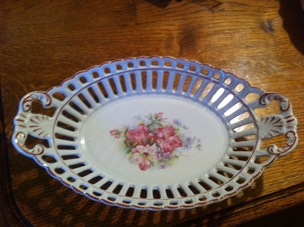 Plat ajour&eacute; (vintage)(3180) Cuisine