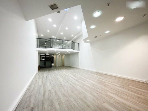 Local commercial 115 m² galerie Géant Casino Beaulieu 3500 86000 Poitiers