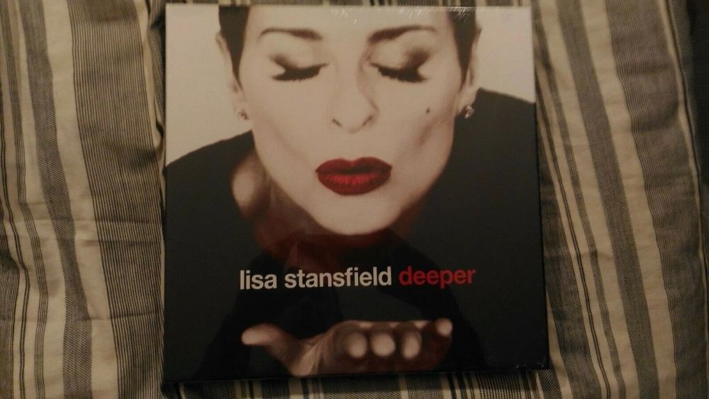 LISA STANSFIELD COFFRET COLLECTOR CD + DOUBLE LP + BONUS + CD et vinyles