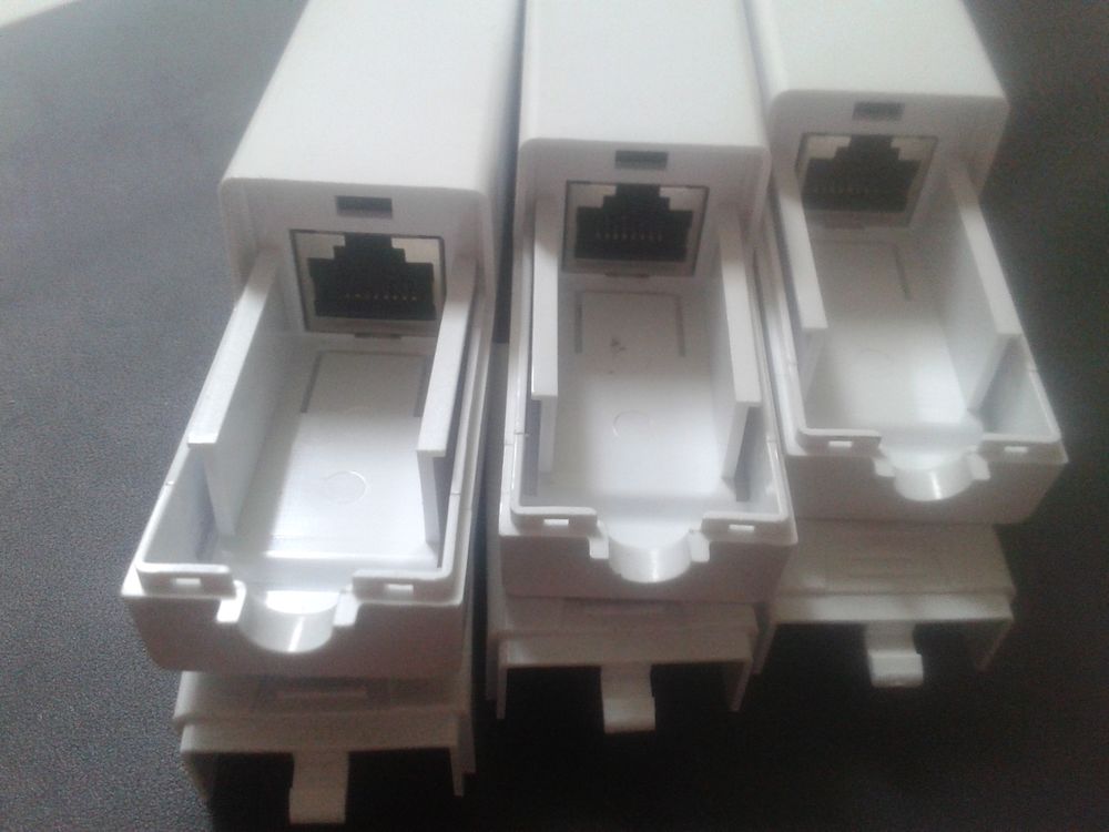 adaptateur POE UBIQUITI Matériel informatique