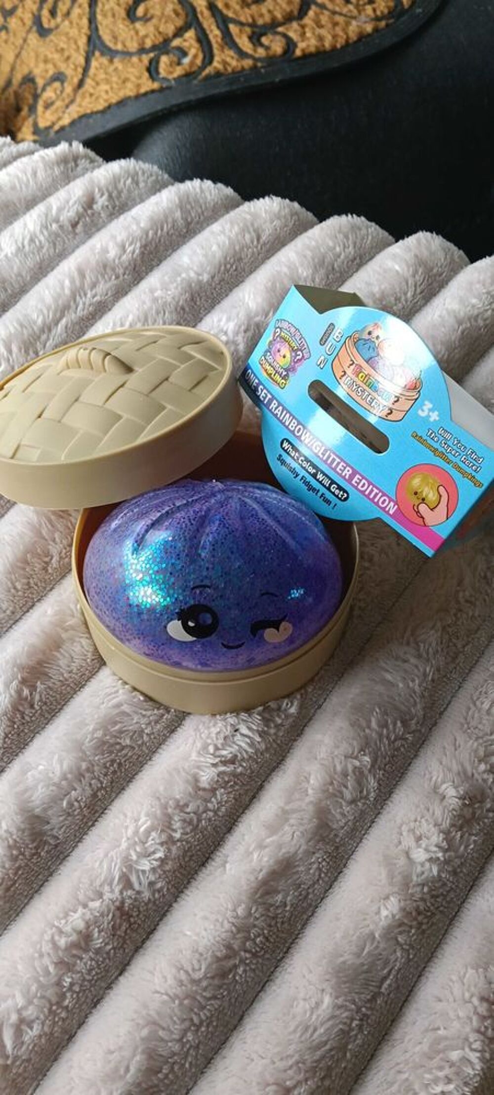 Squichy drumpling anti stress tout neuve Jeux / jouets