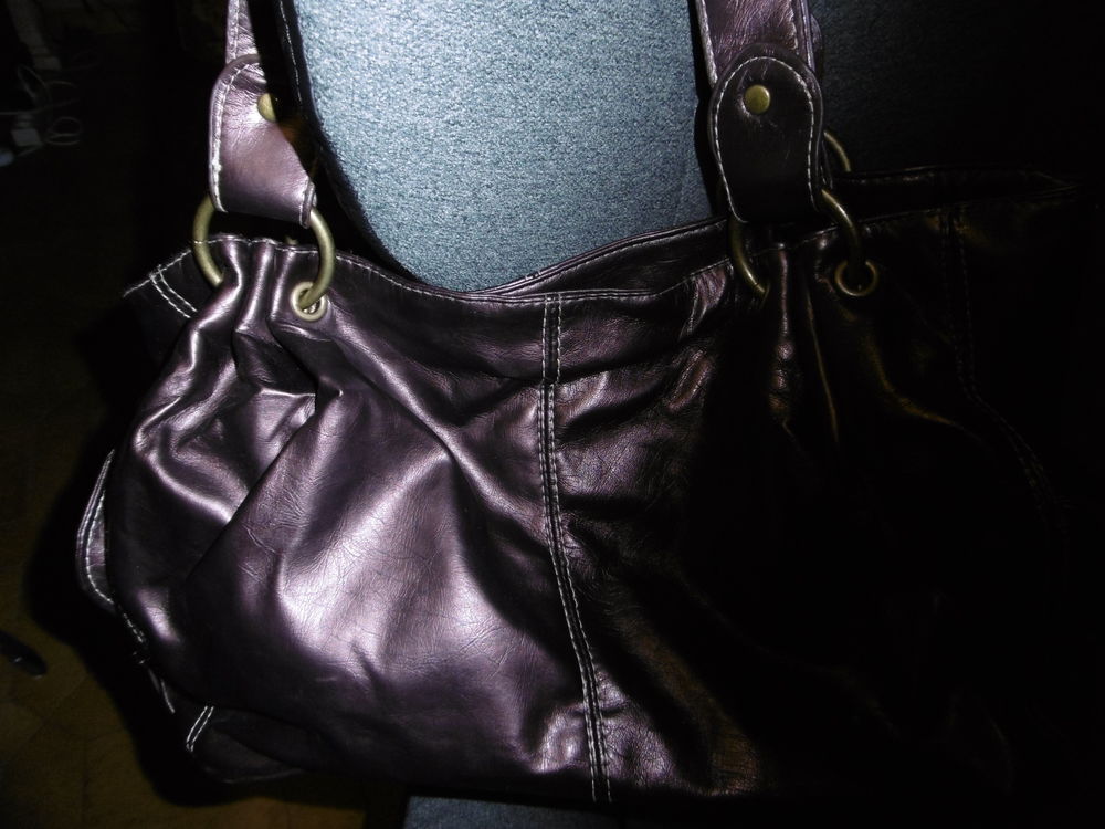 Sac &agrave; main, marron brillant, simili cuir, neuf Maroquinerie