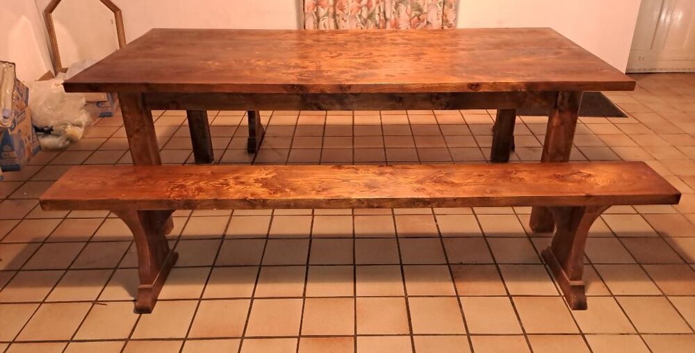 Table 10 personnes et bancs en bois d'orme massif Meubles