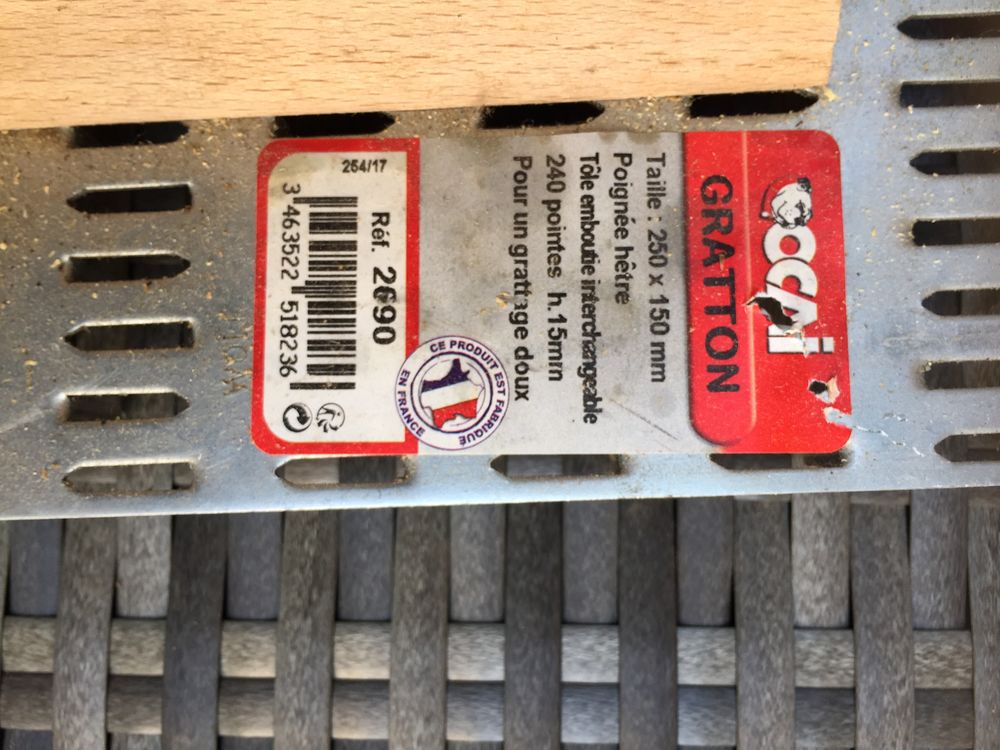 taloche &agrave; gratter Bricolage