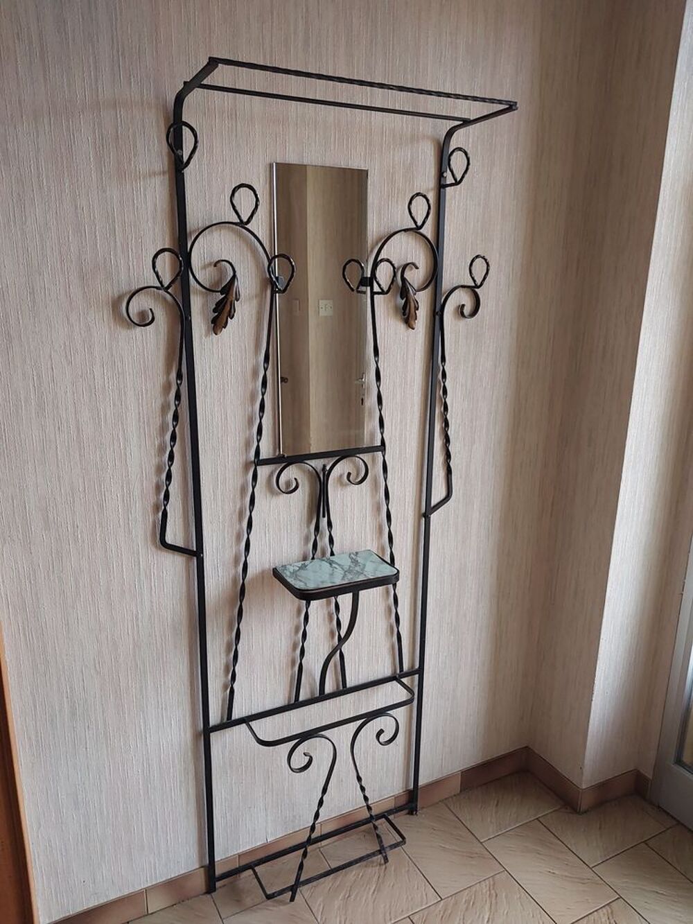 Porte manteau en fer forg&eacute; Décoration