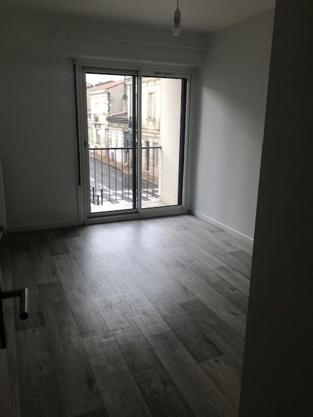Location Appartement T2 BORDEAUX NANSOUTY SAINT GENES Bordeaux