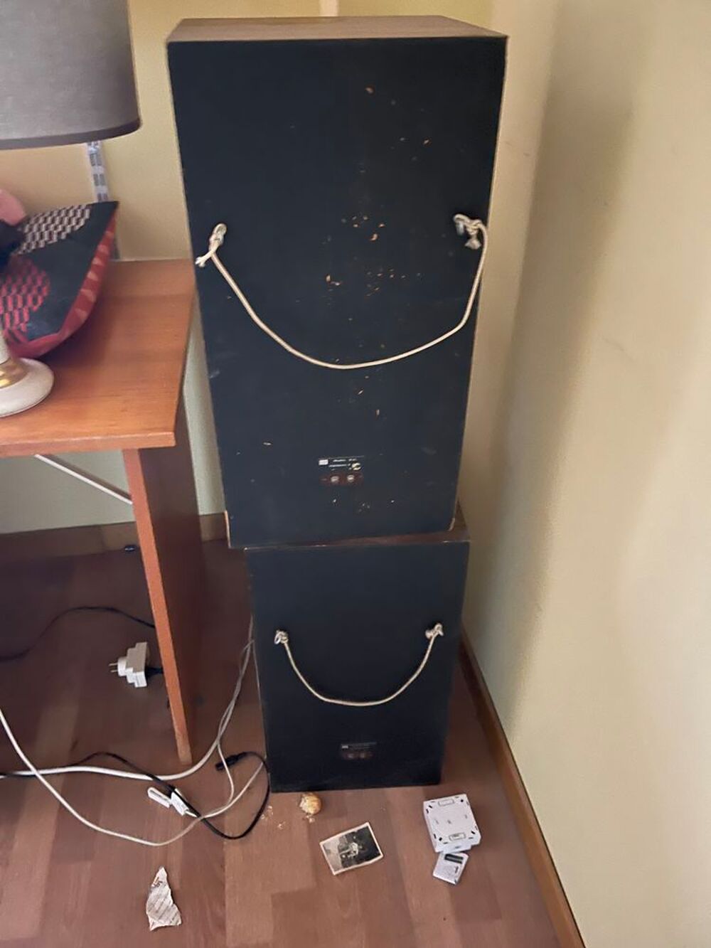 Enceintes LES 35 watts Audio et hifi