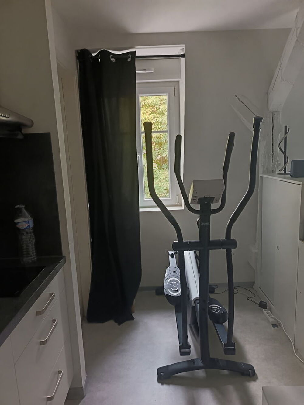 V&eacute;lo elliptique Domyos avec &eacute;cran Sports