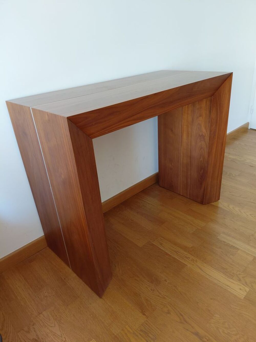 Meuble Gautier. Table console de salle &agrave; manger + 4 chaises Meubles