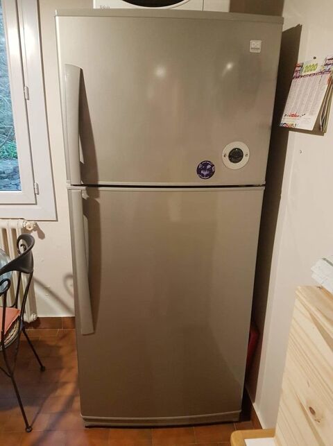 Réfrigérateur congelateur Daewoo 300 St Aygulf (83)