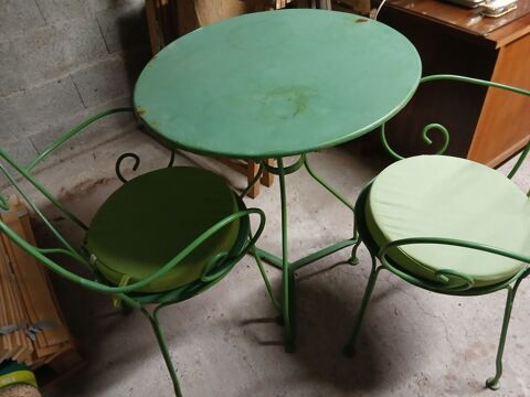 Table jardin avec 2 chaises Oberstinzel (57)