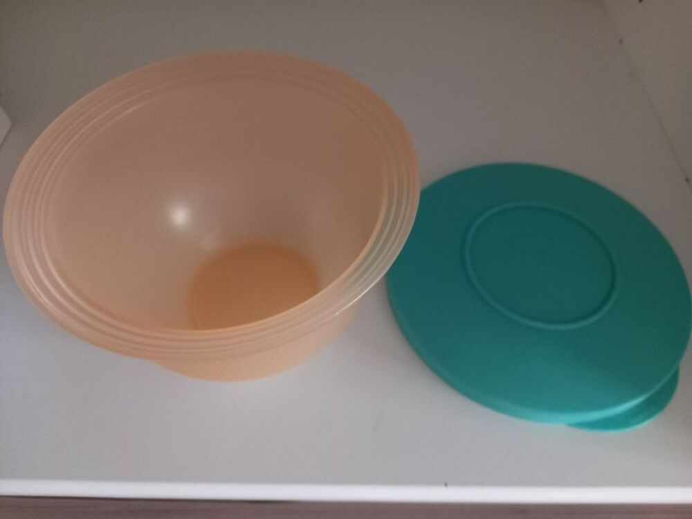 Bol flash Tupperware vert et orange Décoration