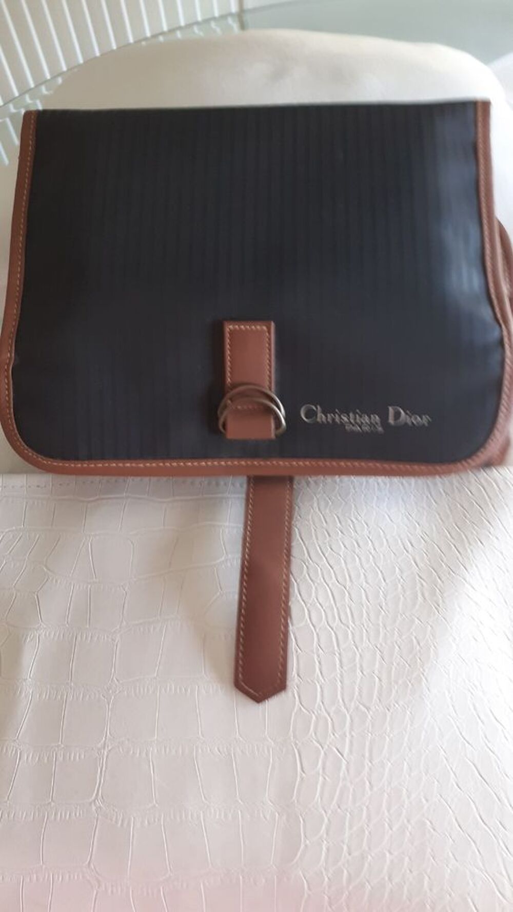 TROUSSE DE TOILETTE " Christian Dior" Paris. &Eacute;TAT NEUF Maroquinerie
