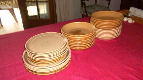 ASSIETTES plates - creuses - à dessert 0 Brindas (69)