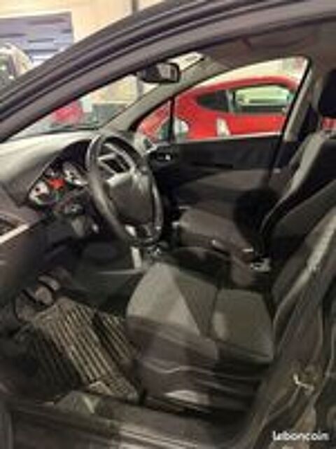 207 Peugeot 1.4 95CH Premium 2011 occasion 31270 Cugnaux
