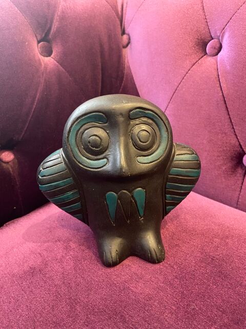 Hibou vert et noir Menton (06)