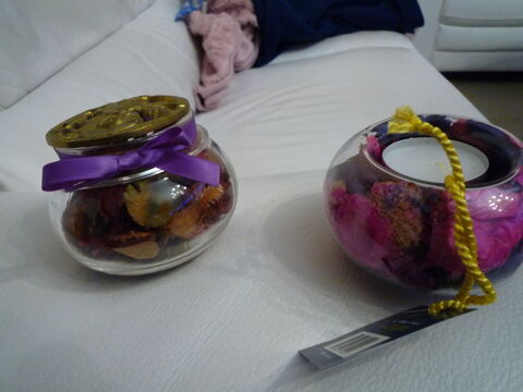 2 charmants pots pourris rose neufs dans leur bocal 4 Agde (34)