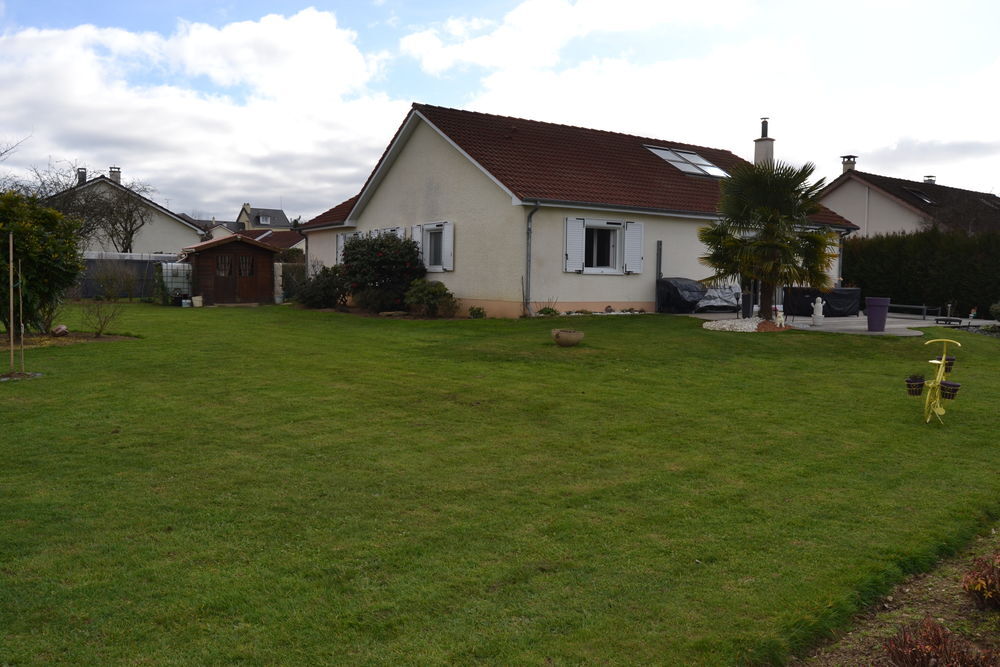 Maison 5 pièces 125 m² · à France · 125 m² · 360 000 €