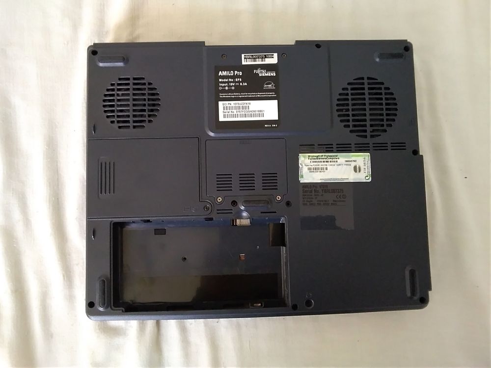 Laptop Fujitsu-Siemens Amilo Pro Matériel informatique