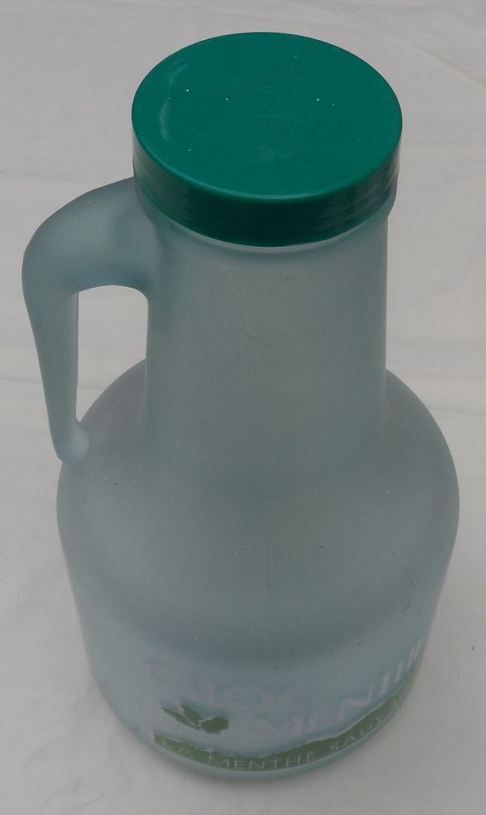 Carafe CHOC'MENTHE avec un bouchon &agrave; vis ?la menthe sauvage' Cuisine