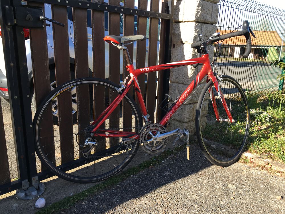 V&eacute;lo GIANT TCR Compact Road rouge Vlos