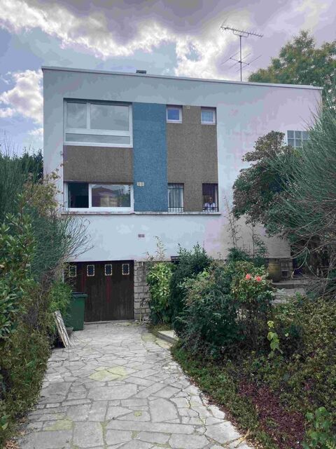   Maison Maison - 6 pi�ce(s) - 145 m�