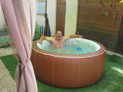 spa 220 Le Luc (83340)