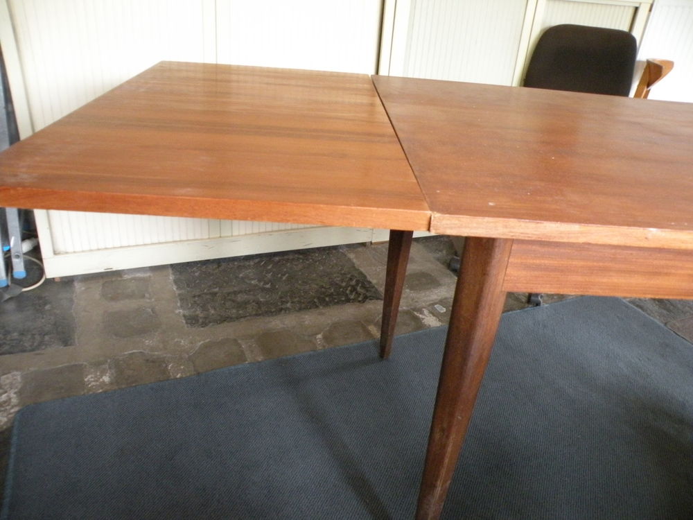 TABLE TECK Meubles