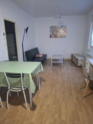  Appartement � louer 2 pi�ces 40 m� Angoul�me