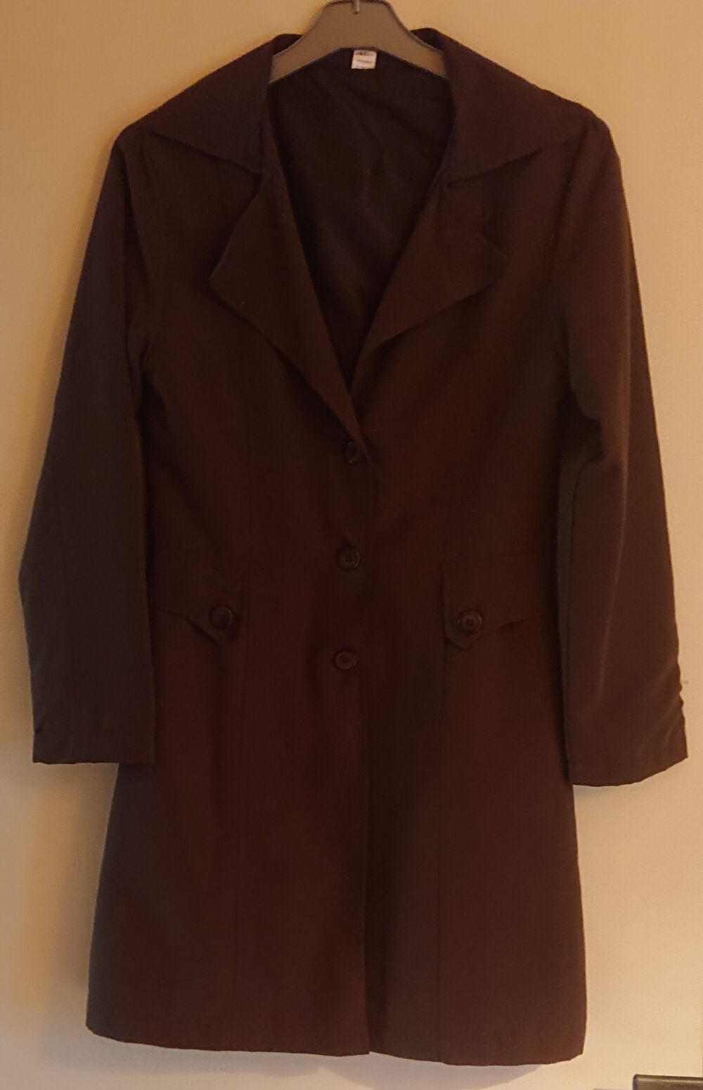 Joli trench, neuf, Vêtements