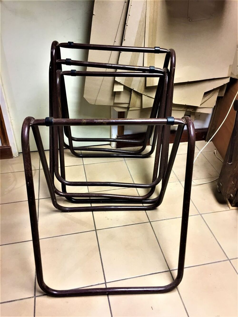 Jeu de 4 tr&eacute;teaux Bricolage