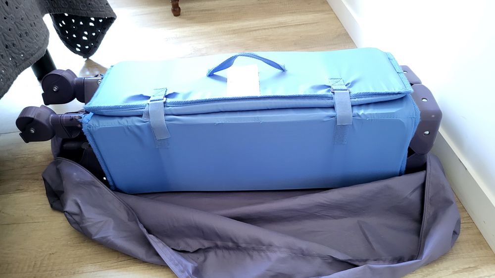 d'un lit parapluie de marque B&eacute;b&eacute; Confort Mobilier enfants