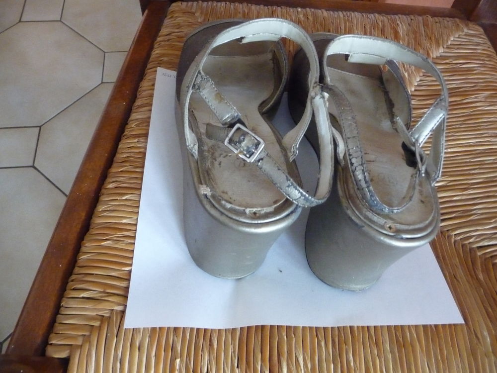 NUS PIEDS DORES A TALONS COMPENSES FEMME P.37 Chaussures