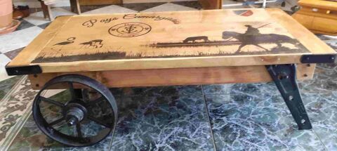 Table basse industrielle vintage Camargue  280 Beaucaire (30)