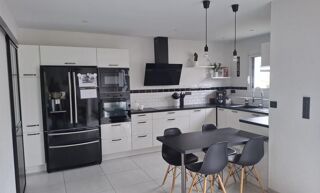  Maison  vendre 4 pices 127 m