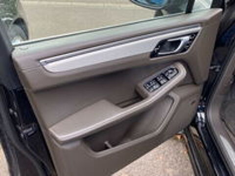 Macan Turbo 3.6 V6 400 ch PDK 2013 occasion 83000 Toulon