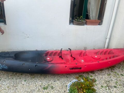 Kayak tr�s peu utilis� et en tr�s bon �tat 550 Granville (50)