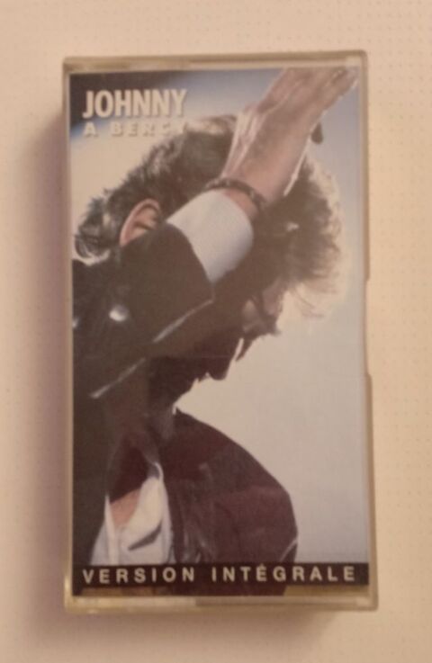 VHS Johnny  Bercy version intgrale 5 Courbevoie (92)