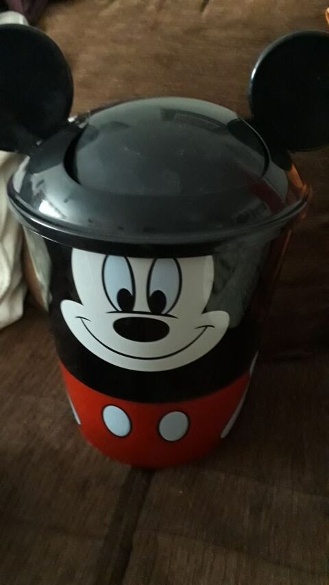 poubelle enfants Neuve 5 Anglet (64)