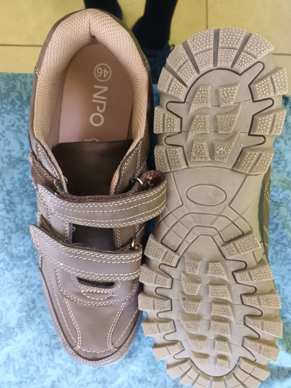 CHAUSSURES CUIR POINTURE 46 NEUVES Chaussures