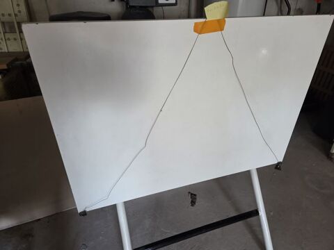 Donne Table de dessin Saint-Mesmin (10)