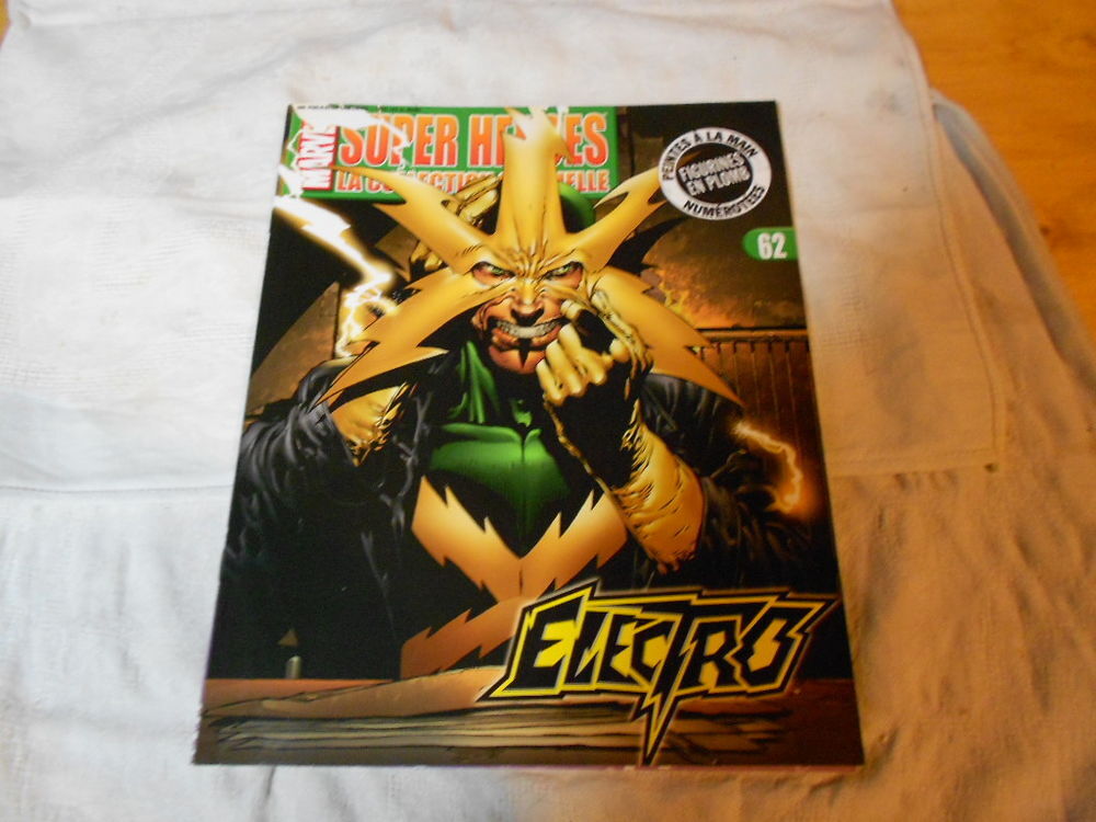 FIGURINE EN PLOMB MARVEL N&deg;62 ELECTRO 
