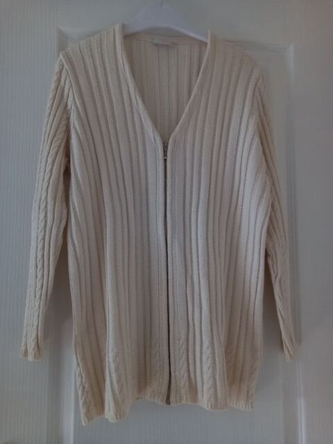 Gilet long cr�me marque Mandoline taille M 8 Villiers (86)