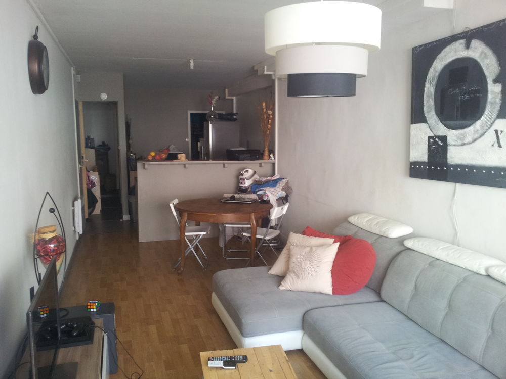 Location Appartement T 3 situé au 1 er étage et T 2 situé au rez de chaussée Nieppe