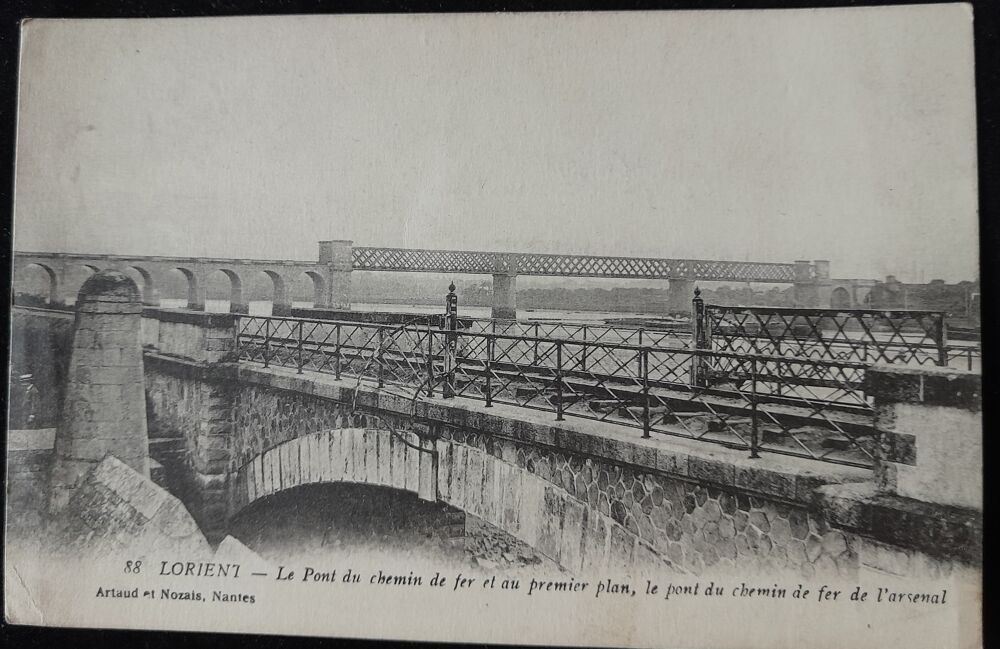 56 Lorient , Pont du chemin de fer et pont de l'arsenal 