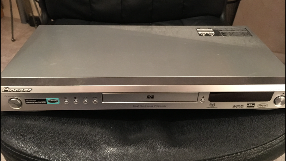 DVD Pionier DV 585-S
Audio et hifi