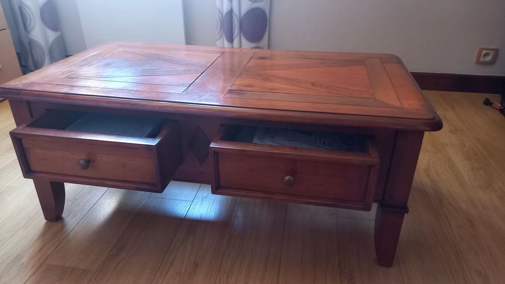 Table basse en merisier Meubles