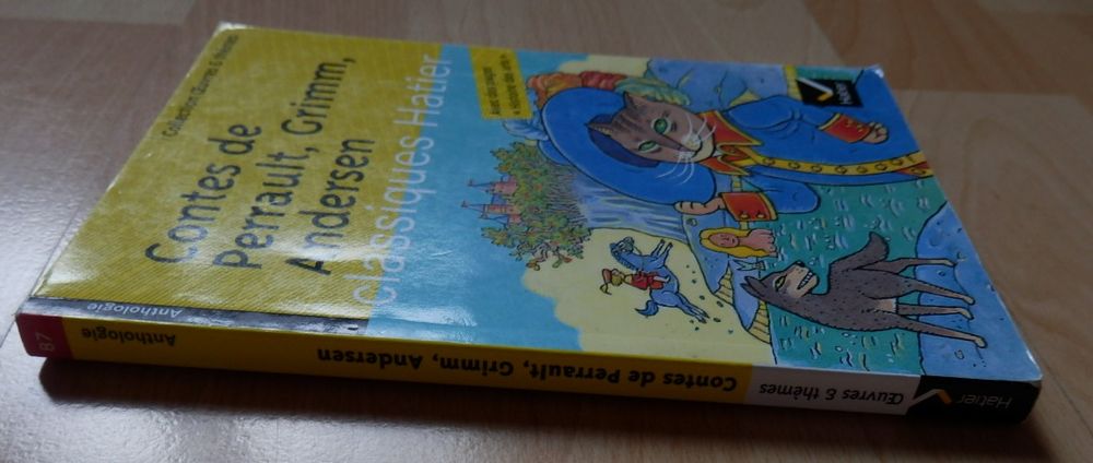 Livre : Contes de Perrault, Grimm, Andersen : NEUF Livres et BD
