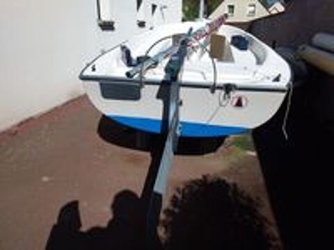 Monocoque 2011 occasion 35260 Cancale